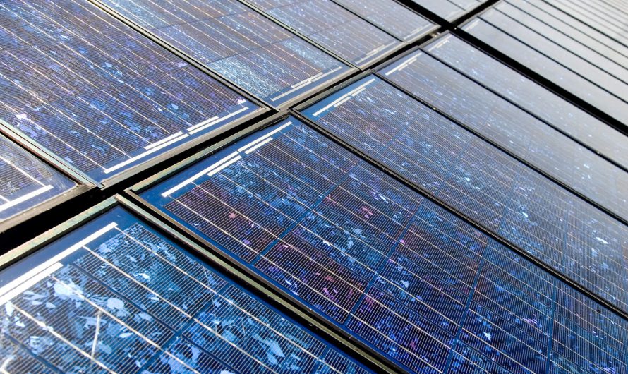 Van Houtum helpt je zonnepanelen efficiënt te houden met onderhoud en reiniging